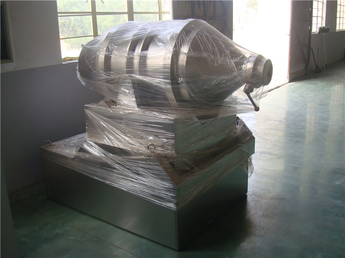 EYH二維運(yùn)動(dòng)混合機(jī)
